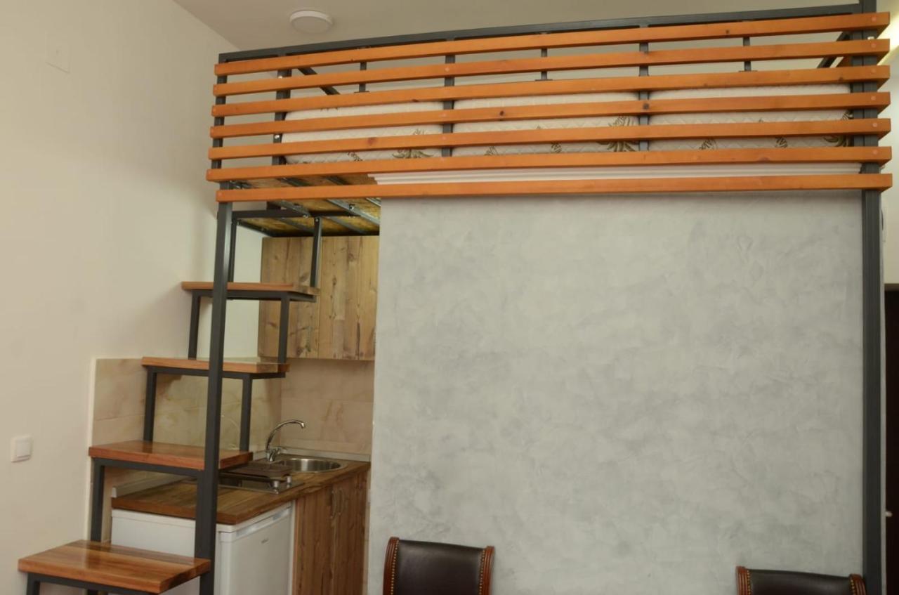 Apartman Djura Belgrado Esterno foto